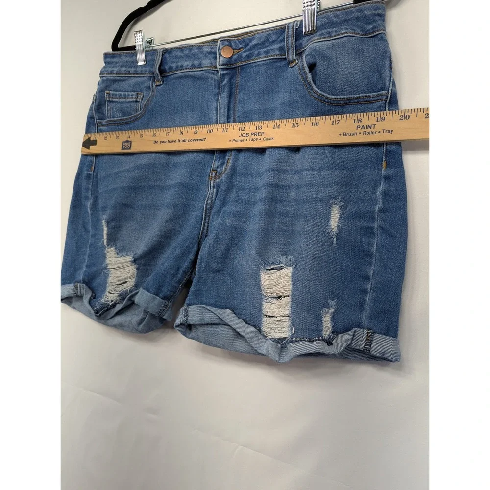 Fashion Nova‎ Distressed Denim Shorts Medium Wash High Rise Cuffed 2XL 7151